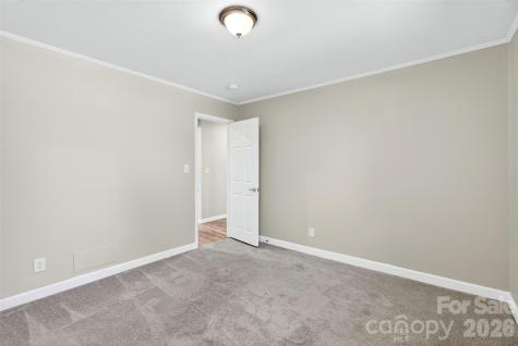 4853 S Main Street Cowpens SC 29330