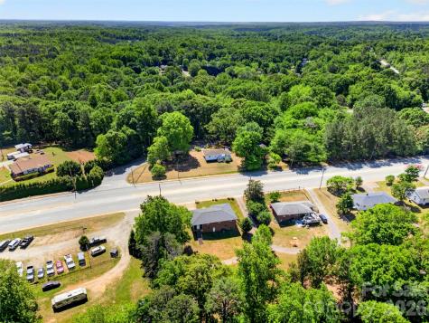 4853 S Main Street Cowpens SC 29330