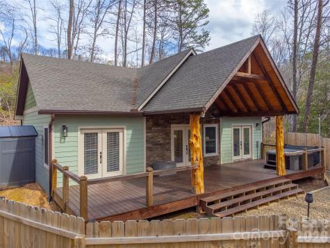79 Abbey View Road Bryson City NC 28713