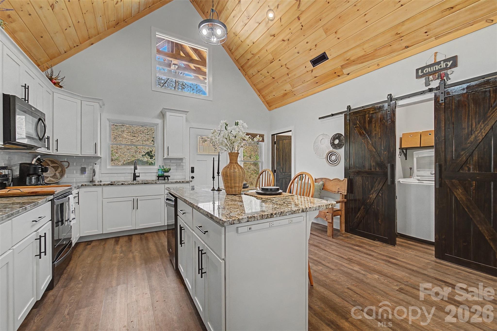 79 Abbey View Road Bryson City NC 28713