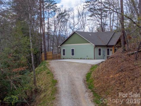 79 Abbey View Road Bryson City NC 28713