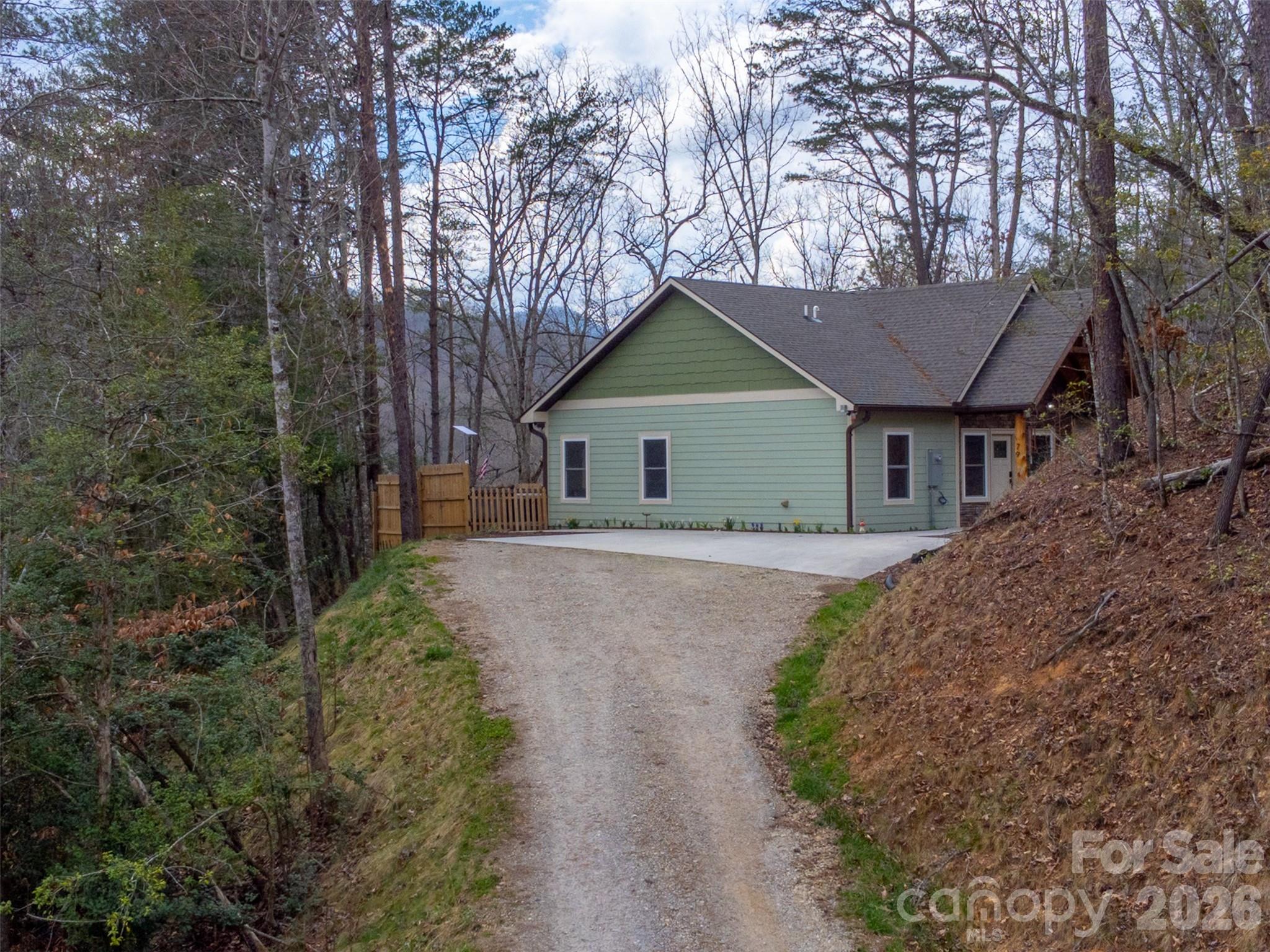 79 Abbey View Road Bryson City NC 28713