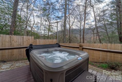 79 Abbey View Road Bryson City NC 28713