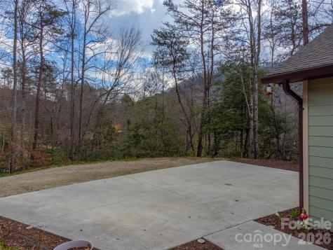 79 Abbey View Road Bryson City NC 28713