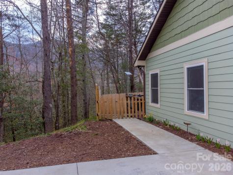 79 Abbey View Road Bryson City NC 28713