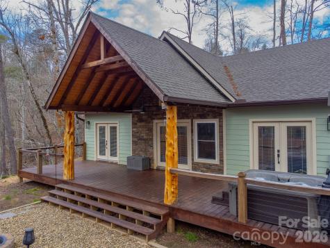 79 Abbey View Road Bryson City NC 28713