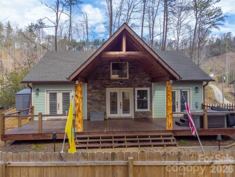 79 Abbey View Road Bryson City NC 28713