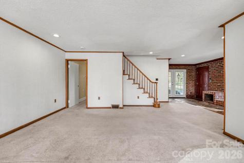 614 W Ridge Avenue Landis NC 28088