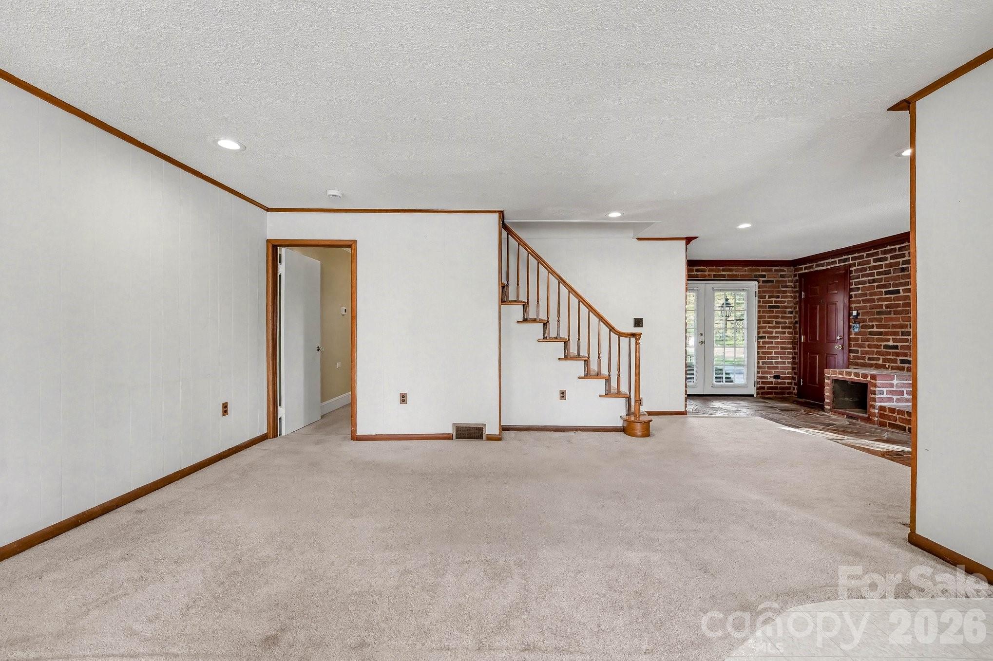 614 W Ridge Avenue Landis NC 28088
