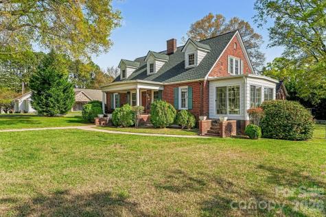 614 W Ridge Avenue Landis NC 28088