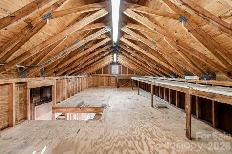 614 W Ridge Avenue Landis NC 28088