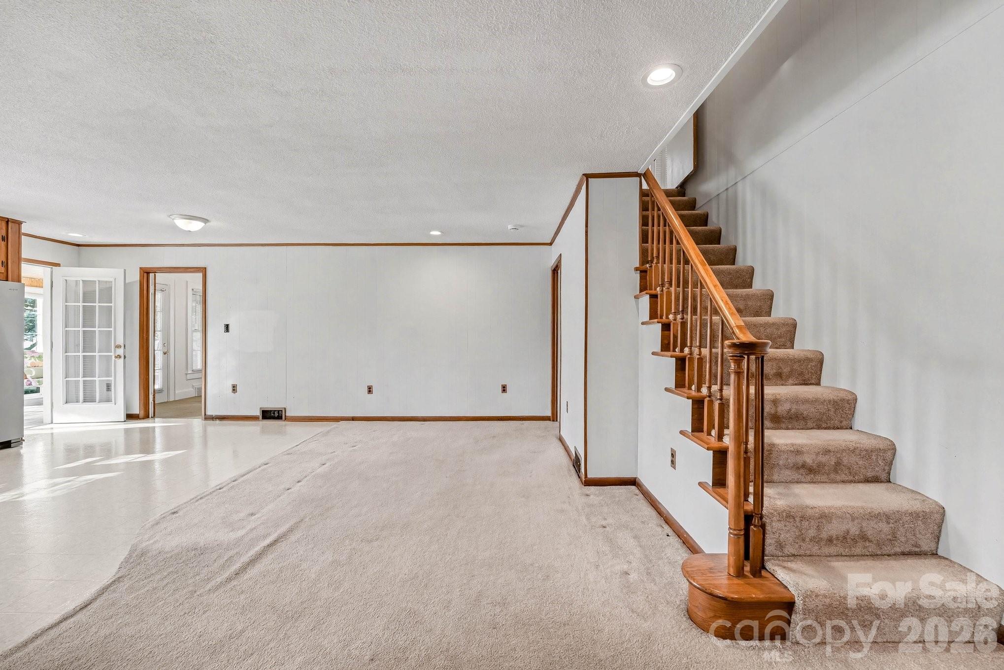 614 W Ridge Avenue Landis NC 28088