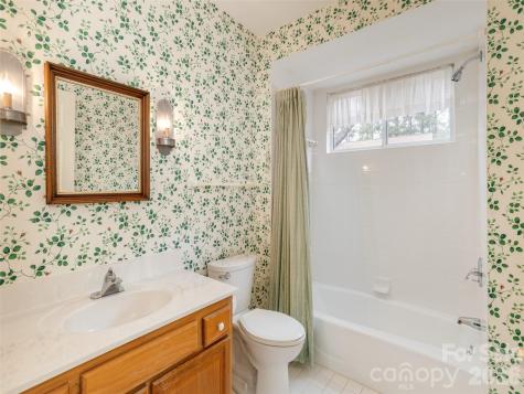 1109 Citation Circle Hendersonville NC 28739