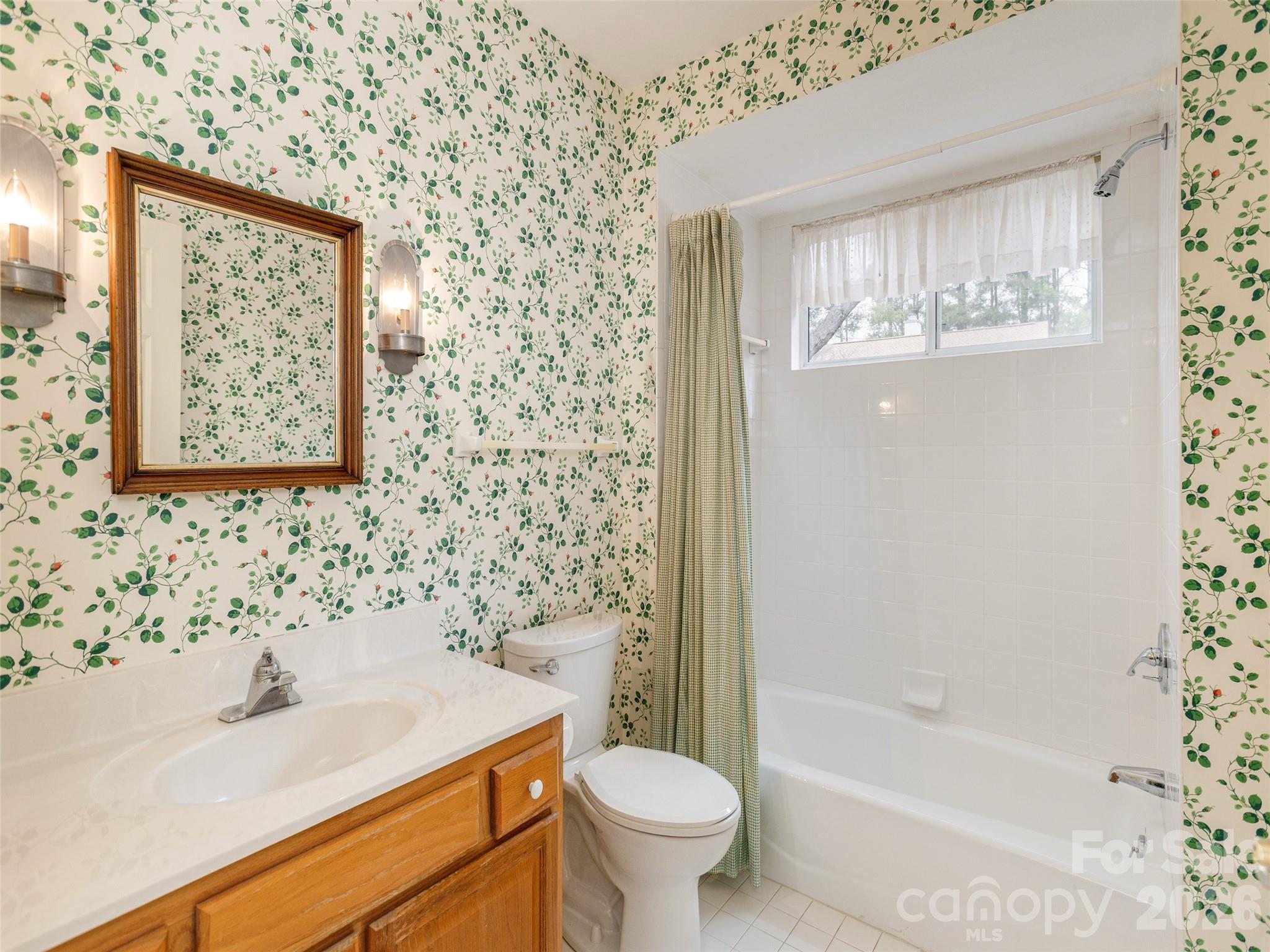 1109 Citation Circle Hendersonville NC 28739