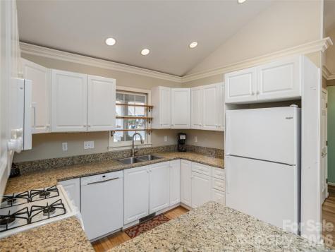 1109 Citation Circle Hendersonville NC 28739