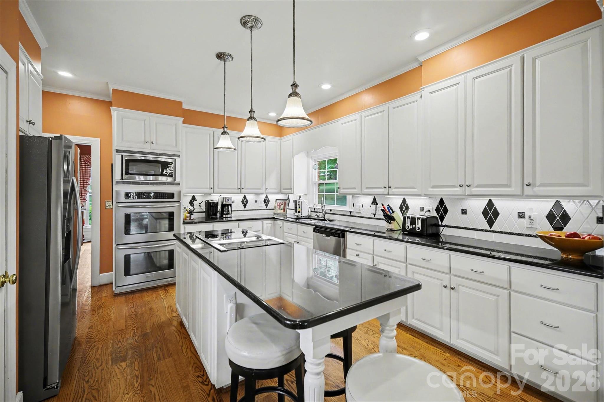 814 S Main Street Mount Holly NC 28120