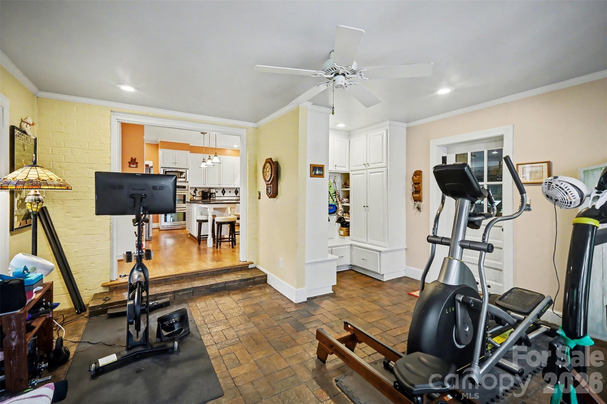814 S Main Street Mount Holly NC 28120