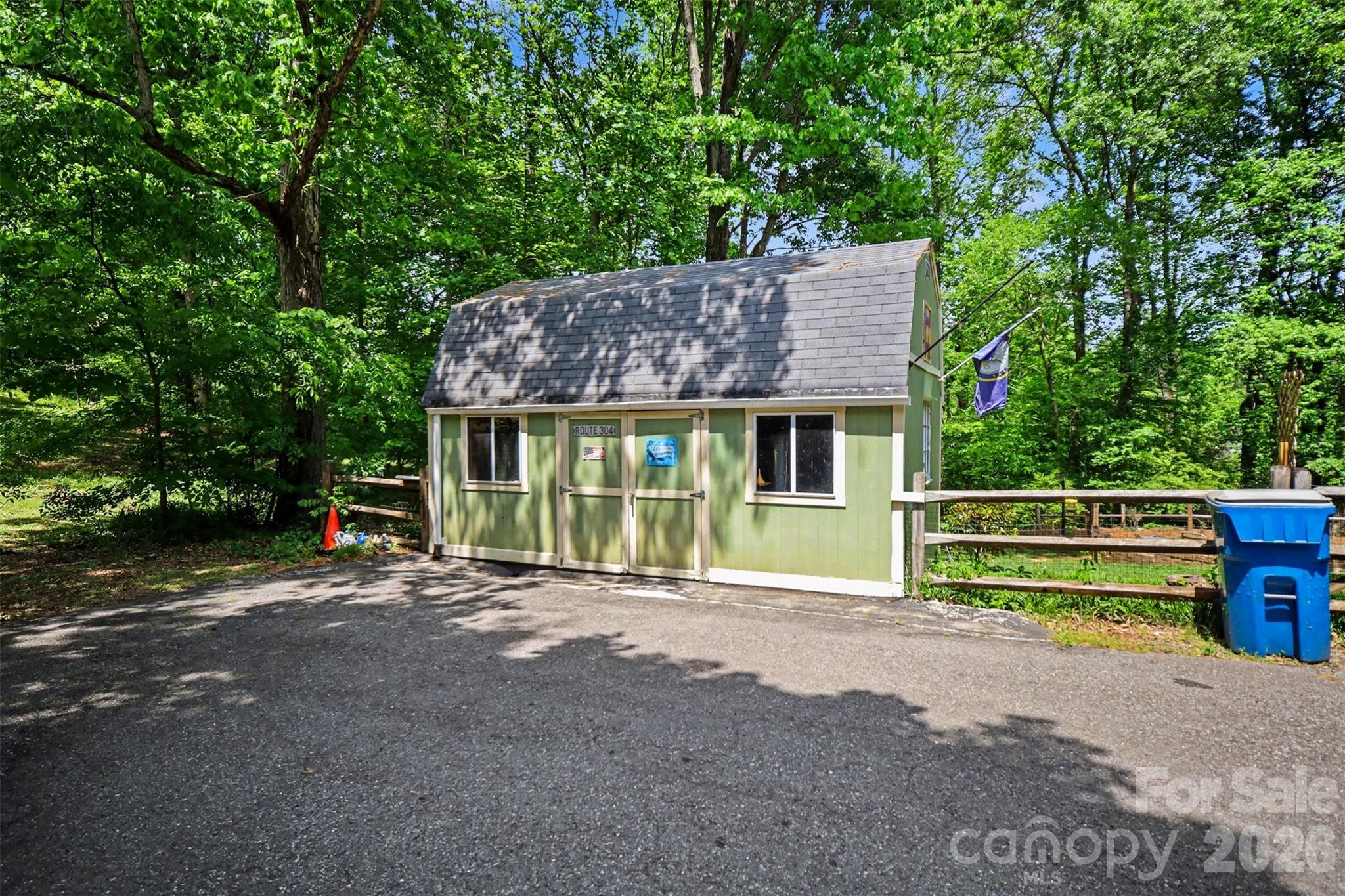 814 S Main Street Mount Holly NC 28120