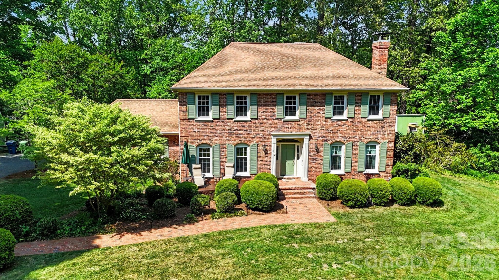 814 S Main Street Mount Holly NC 28120