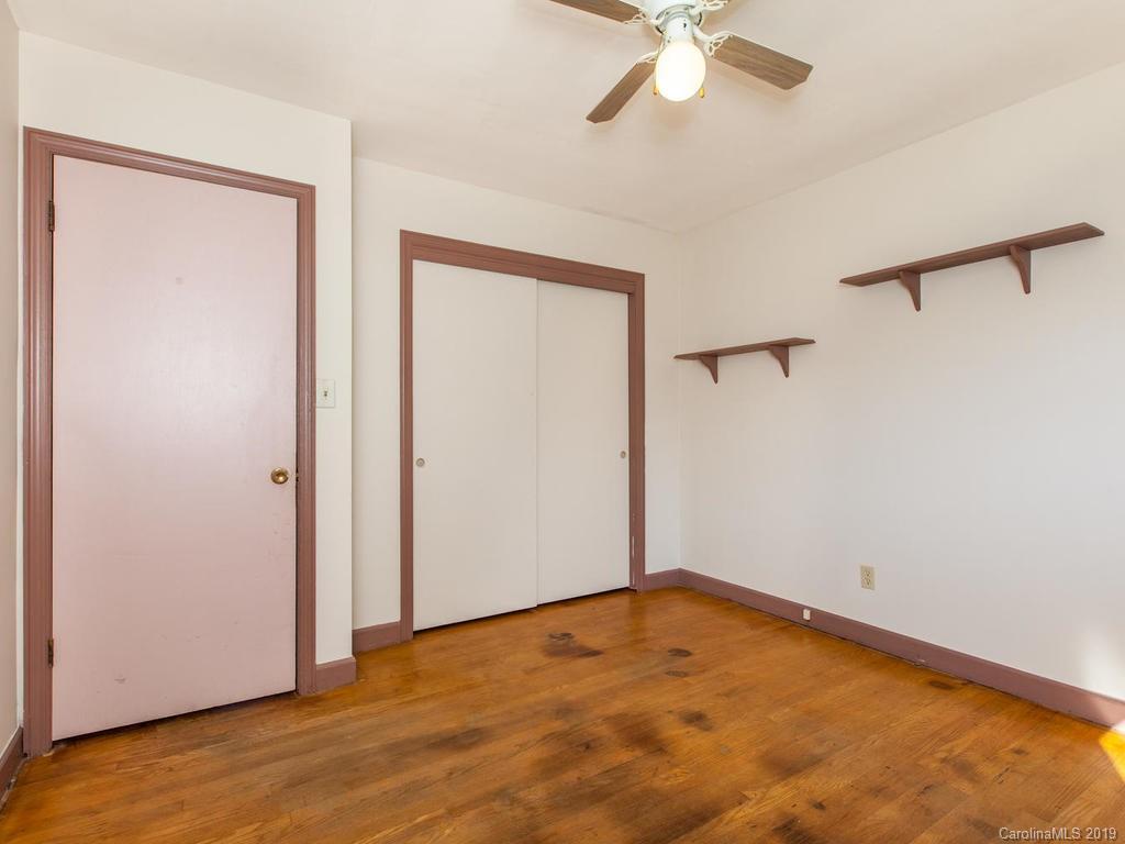 39 Lynndale Avenue Asheville NC 28806