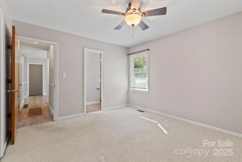 28 Timber Lane Asheville NC 28806