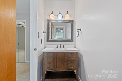 28 Timber Lane Asheville NC 28806