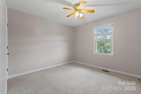 28 Timber Lane Asheville NC 28806