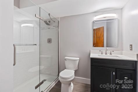 28 Timber Lane Asheville NC 28806