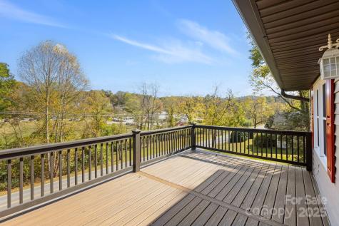 28 Timber Lane Asheville NC 28806