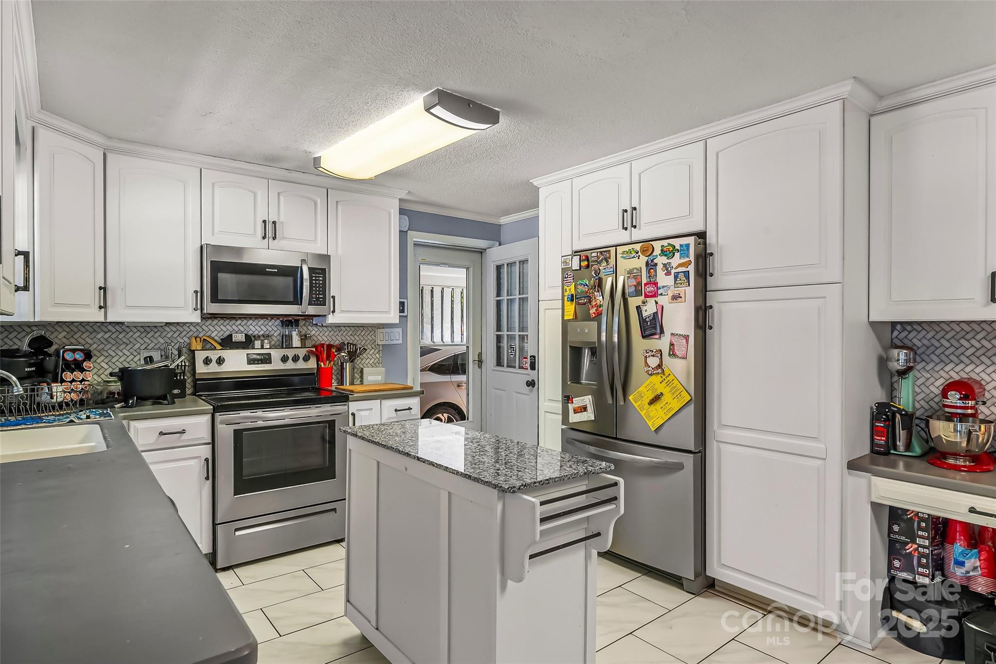 304 Parlier Avenue NE Conover NC 28613