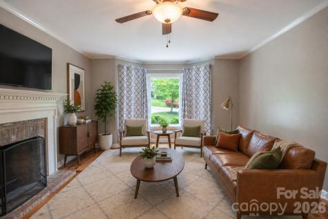 1002 Windsor Drive Asheville NC 28803