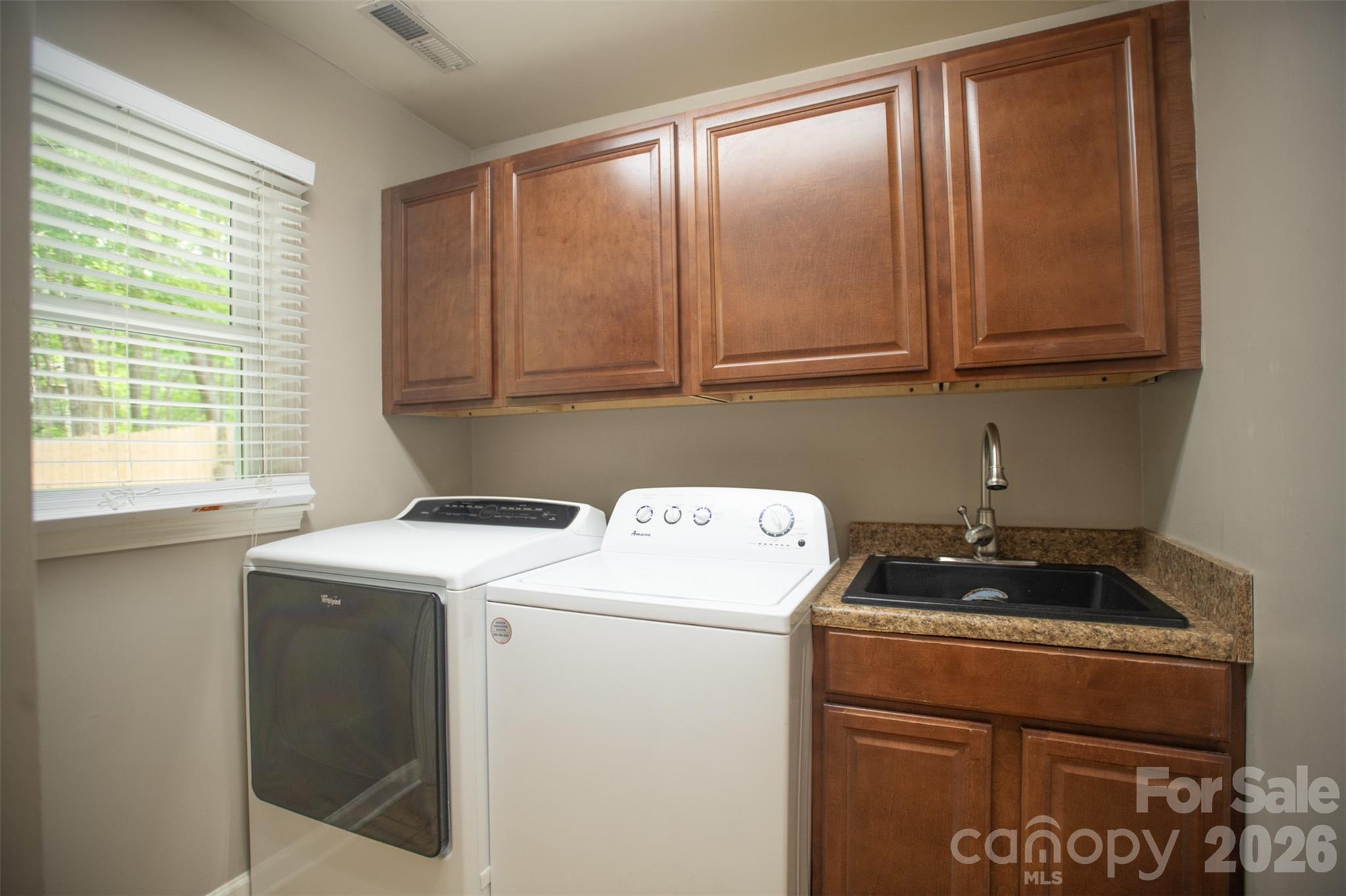 1002 Windsor Drive Asheville NC 28803