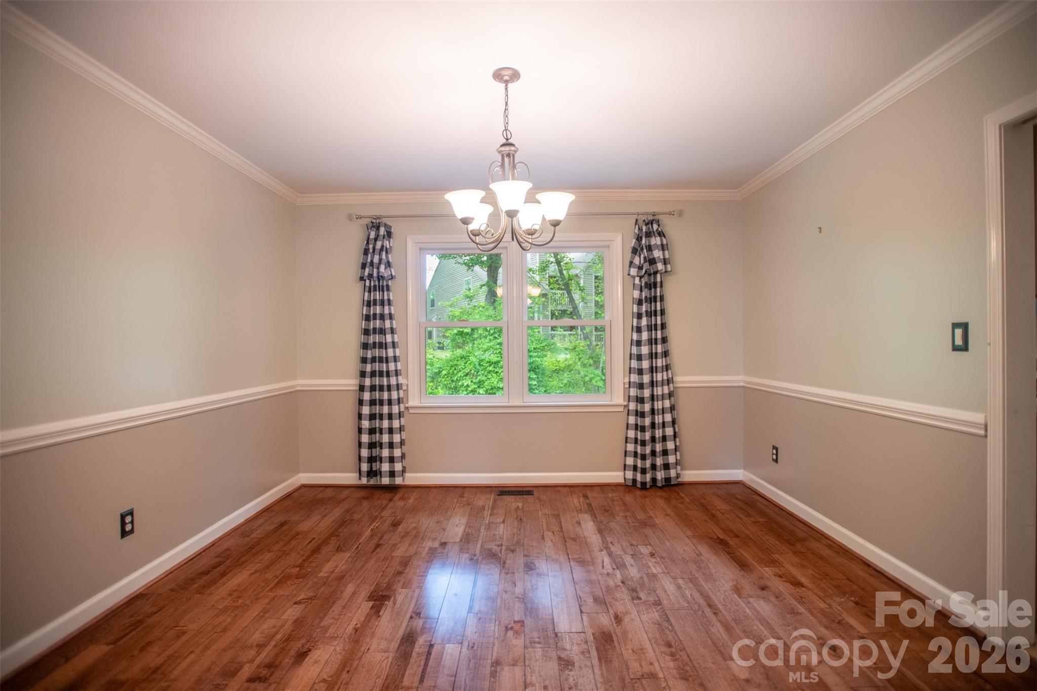 1002 Windsor Drive Asheville NC 28803