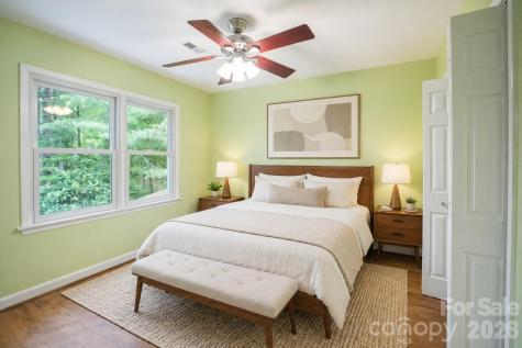 1002 Windsor Drive Asheville NC 28803
