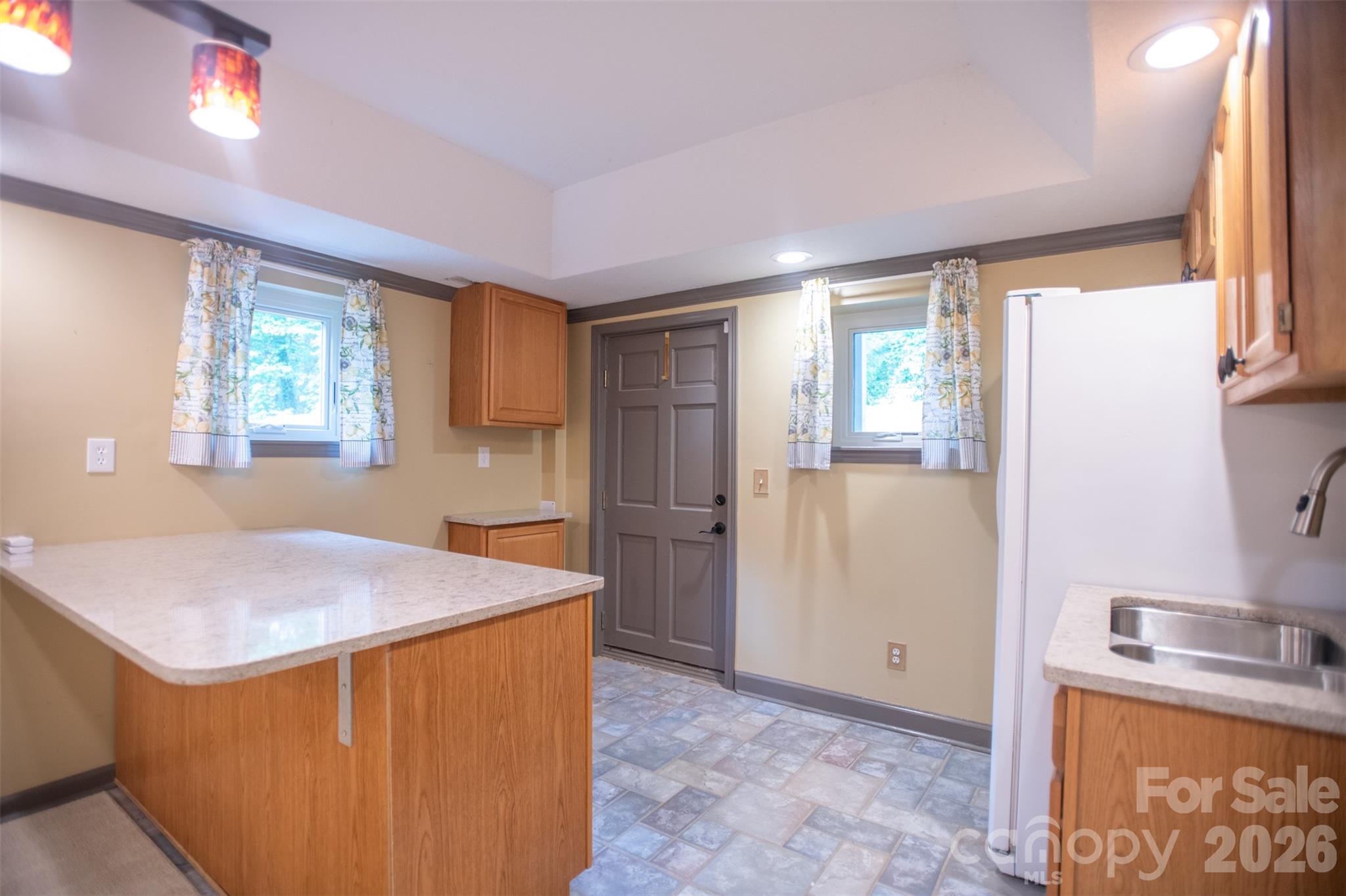 1002 Windsor Drive Asheville NC 28803