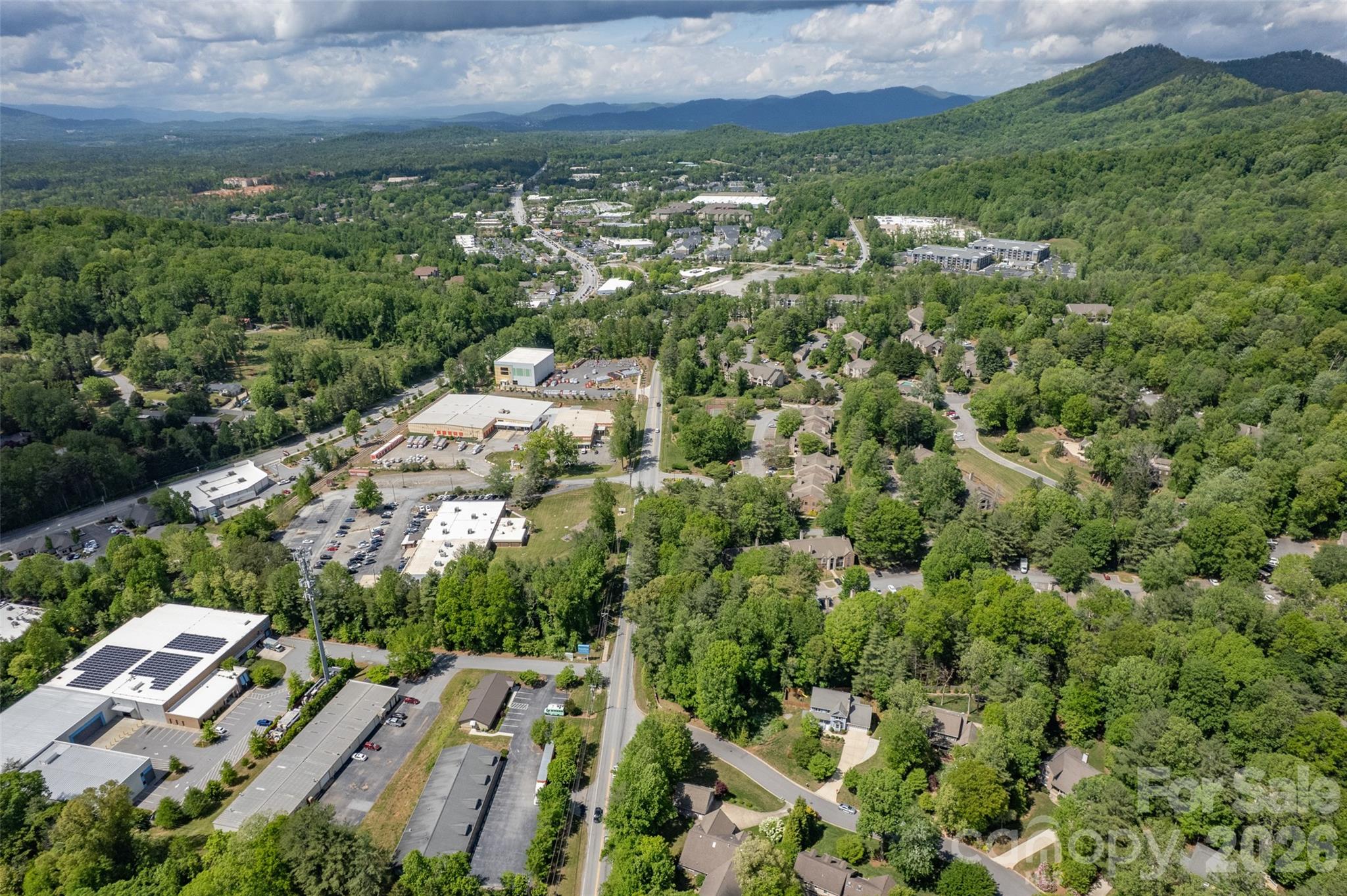 1002 Windsor Drive Asheville NC 28803
