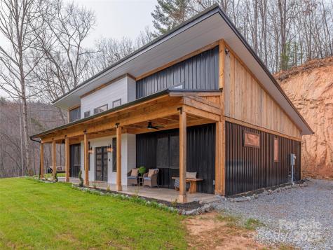 55 Dean Riddle Drive Waynesville NC 28785