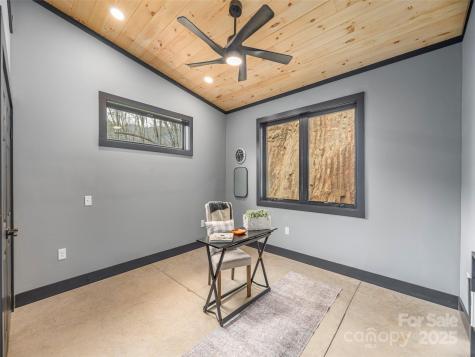 55 Dean Riddle Drive Waynesville NC 28785