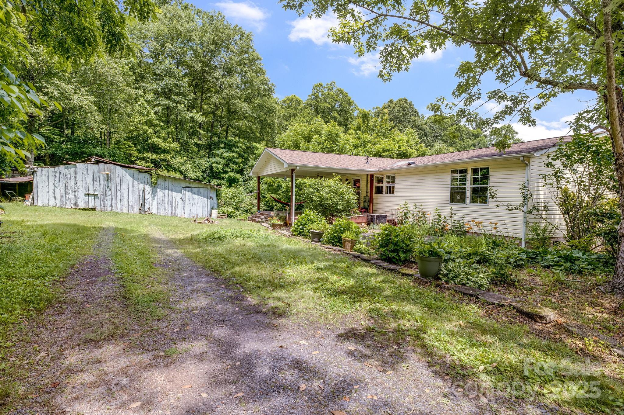 189 Mink Farm Road Leicester NC 28748