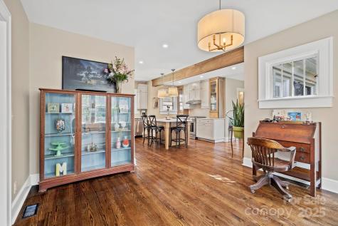 75 Lakewood Drive Asheville NC 28803