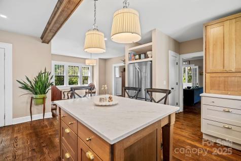 75 Lakewood Drive Asheville NC 28803