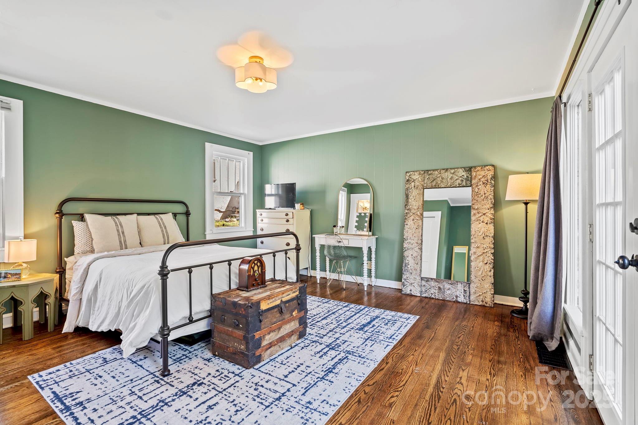 75 Lakewood Drive Asheville NC 28803