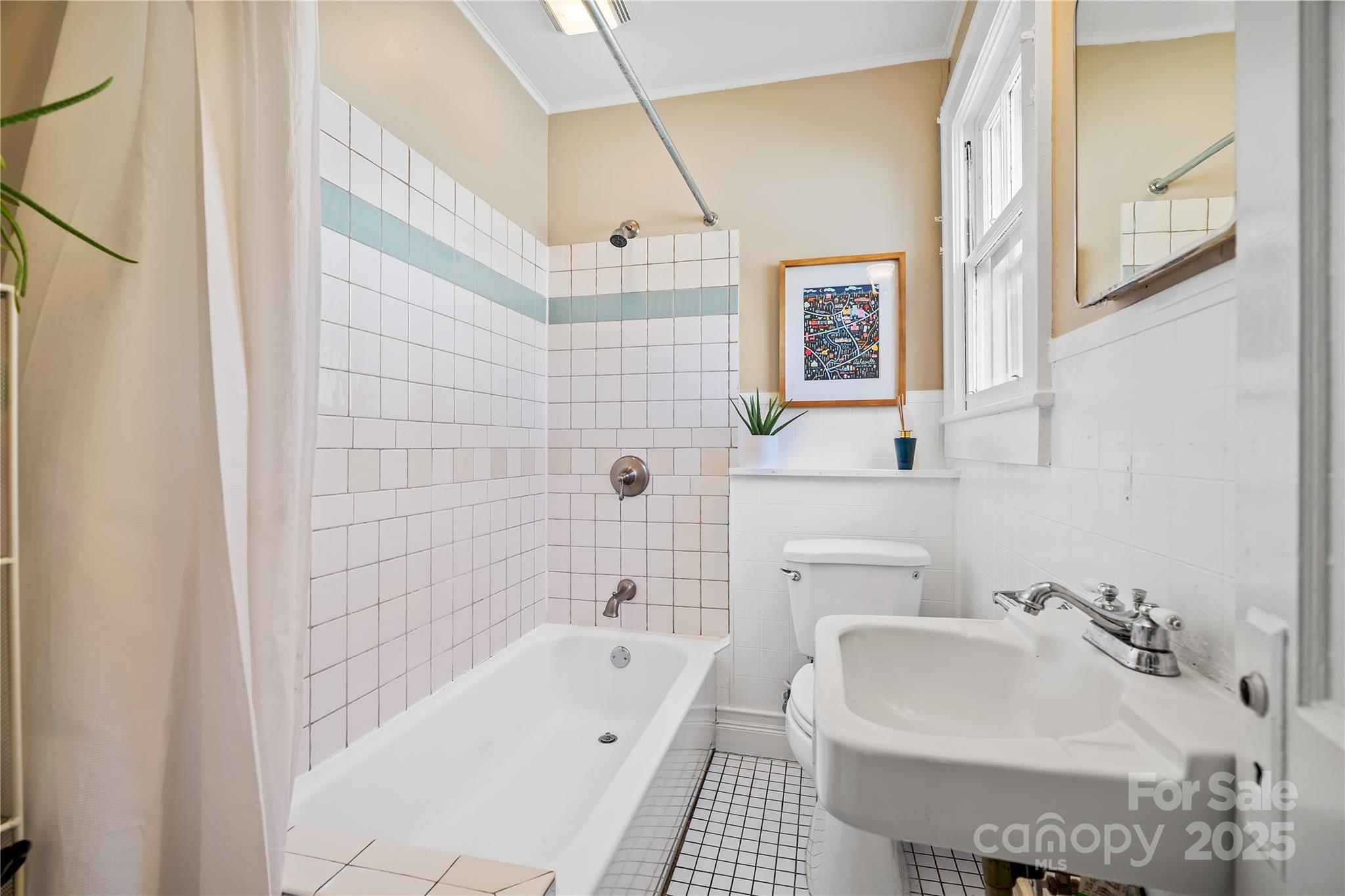 75 Lakewood Drive Asheville NC 28803