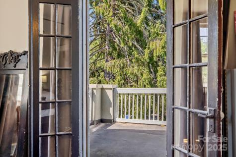 75 Lakewood Drive Asheville NC 28803