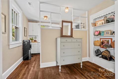 75 Lakewood Drive Asheville NC 28803