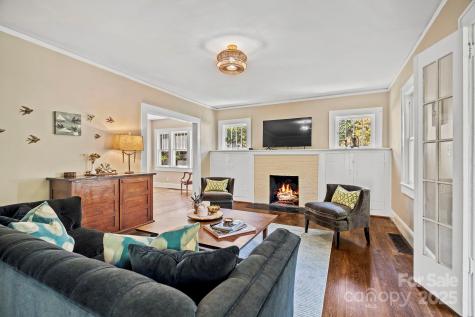 75 Lakewood Drive Asheville NC 28803