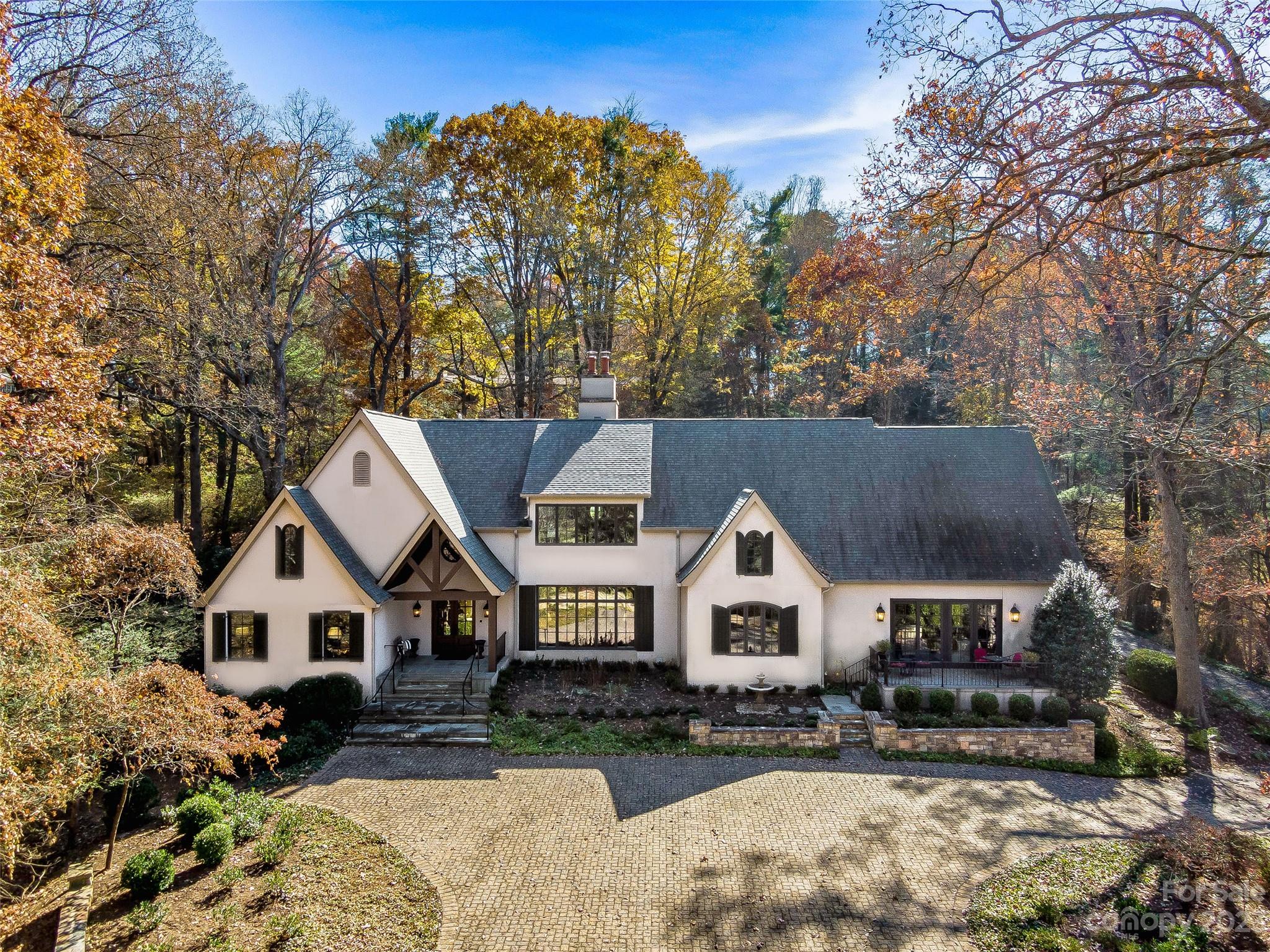 8 Southwood Road Asheville NC 28803