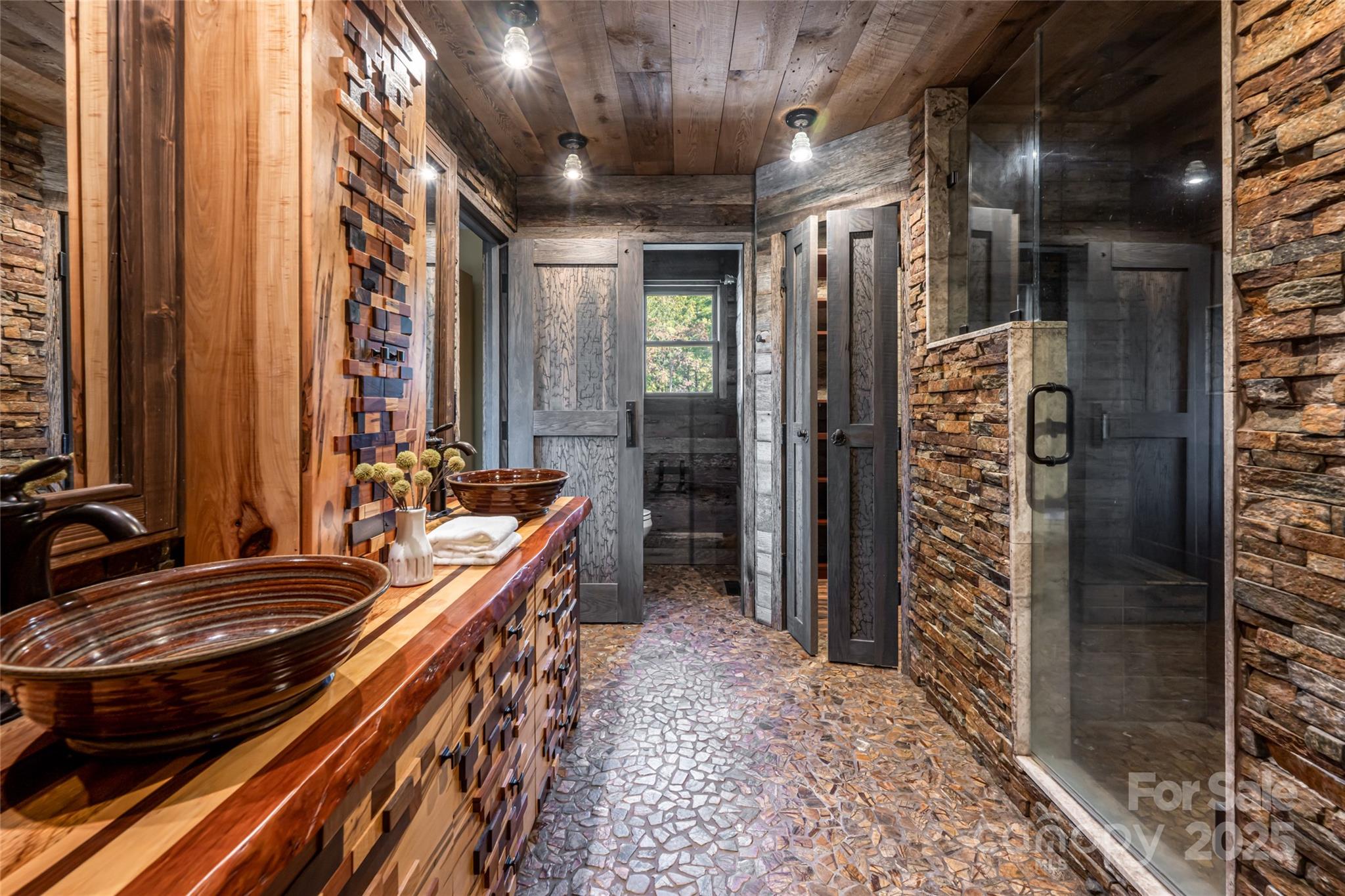 6 Laurel Trail Asheville NC 28803