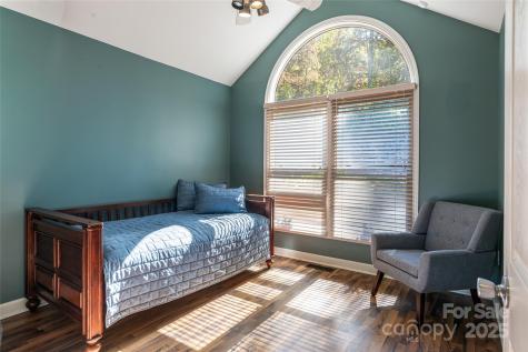 6 Laurel Trail Asheville NC 28803