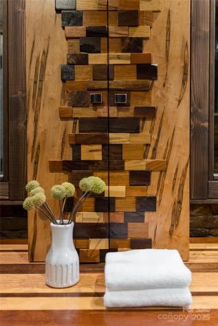 6 Laurel Trail Asheville NC 28803